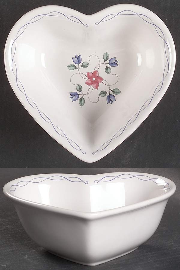 Bonnie Brae 6" Heart Shaped Bowl by Pfaltzgraff-1