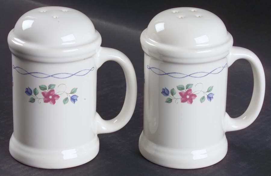 Bonnie Brae Stove Top Salt & Pepper Set by Pfaltzgraff-1