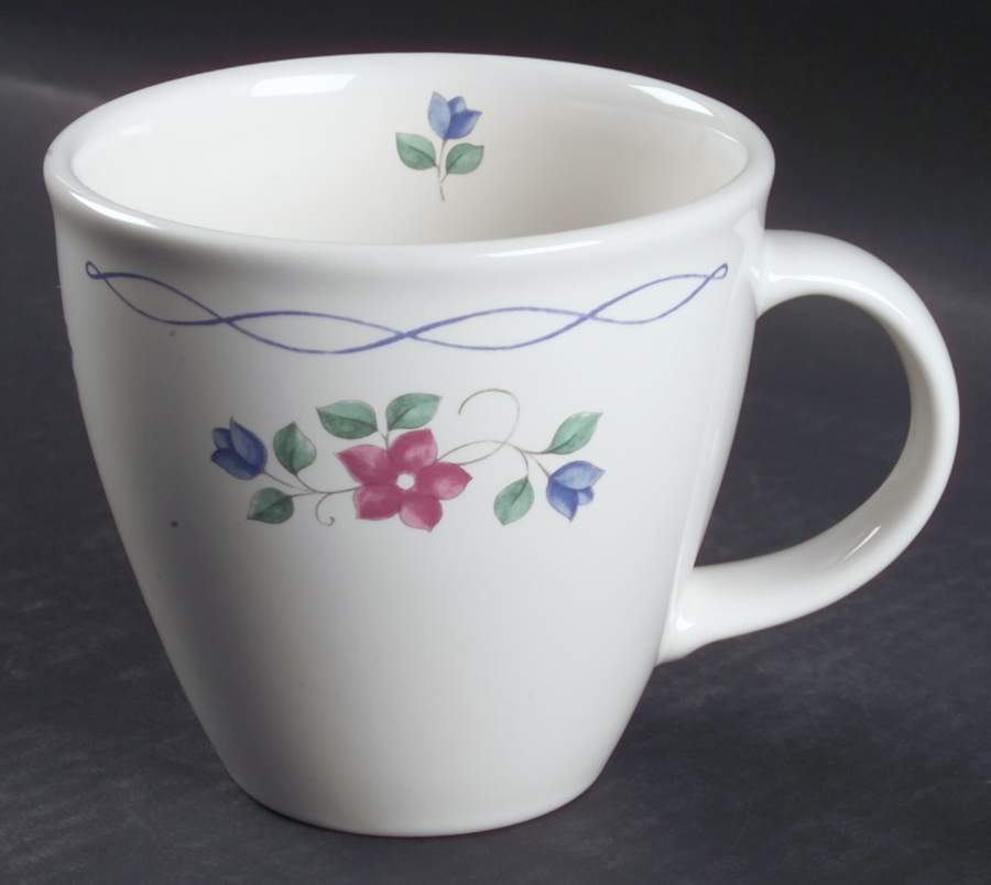 Bonnie Brae Cafe Mug by Pfaltzgraff-1