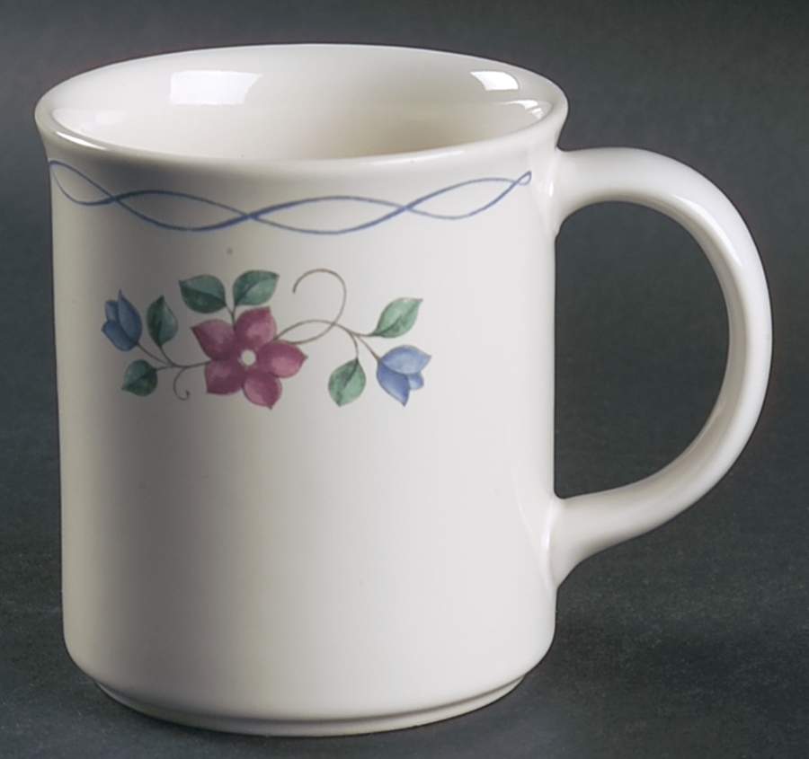 Bonnie Brae Mug by Pfaltzgraff-1