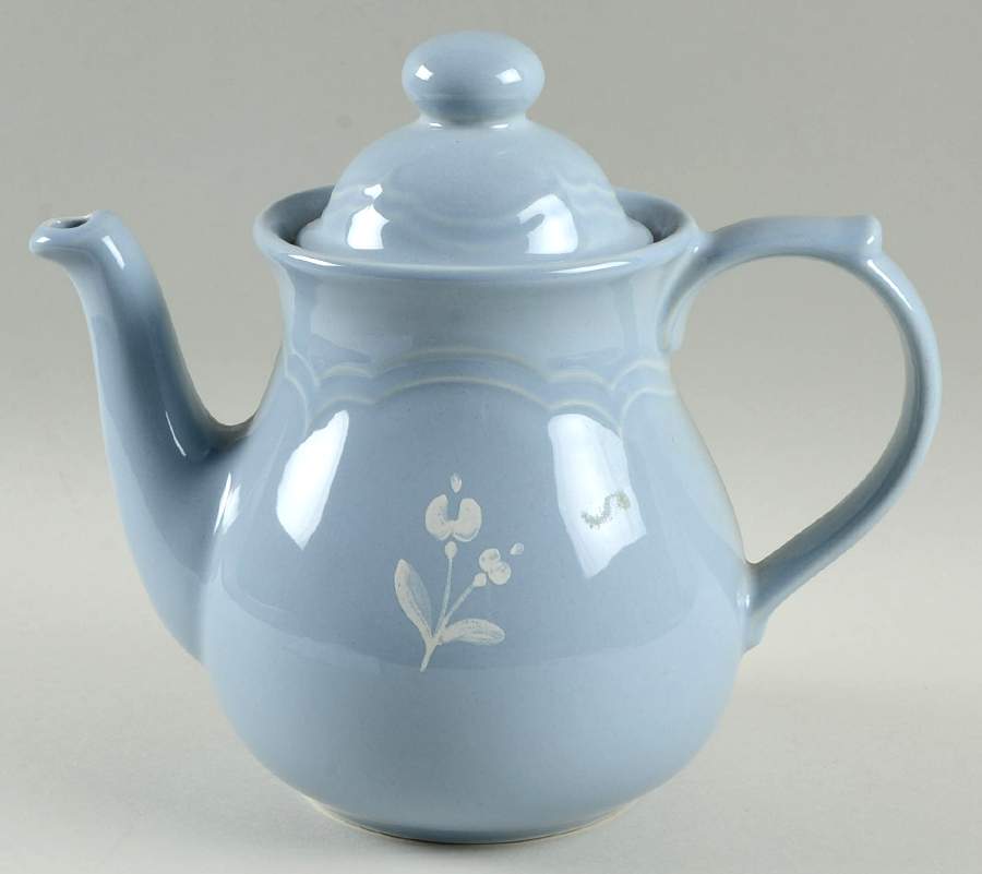 Bouquet Teapot & Lid by Pfaltzgraff-1