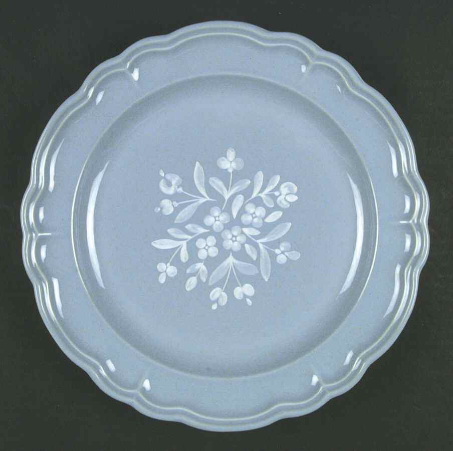 Bouquet Dinner Plate by Pfaltzgraff-1