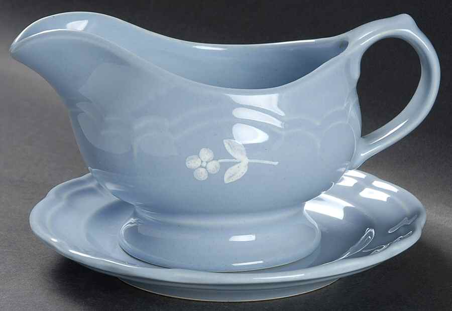 Bouquet Round Gravy Boat & Underplate (Salad Plate) by Pfaltzgraff-1