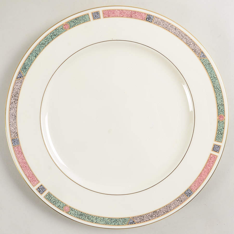 Cabouchon Dinner Plate by Pfaltzgraff-1