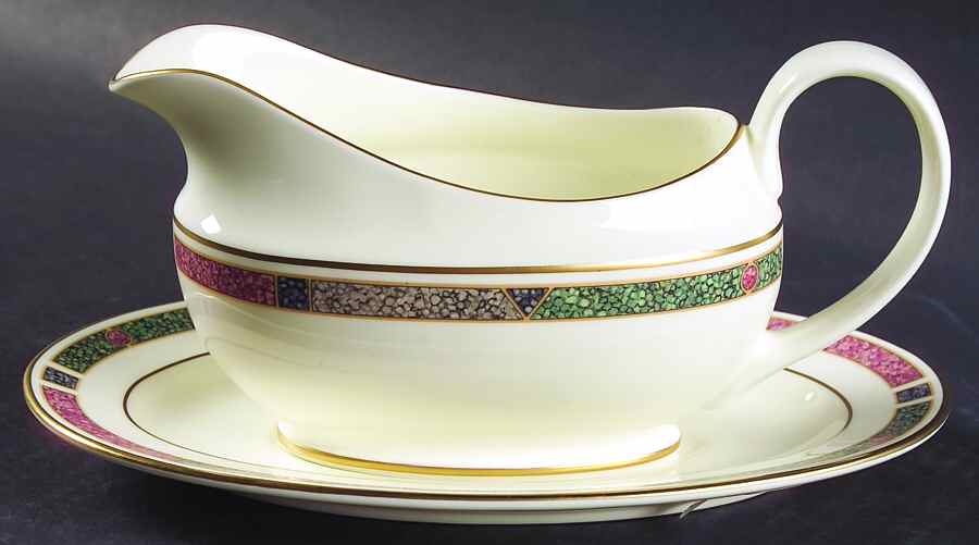 Cabouchon Gravy Boat & Underplate by Pfaltzgraff-1