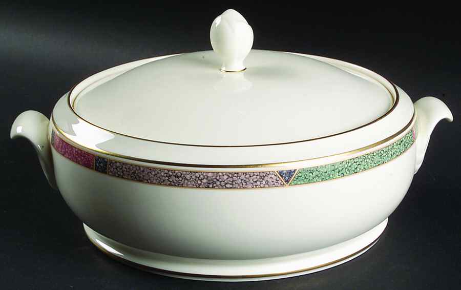 Cabouchon Round Covered Vegetable by Pfaltzgraff-1
