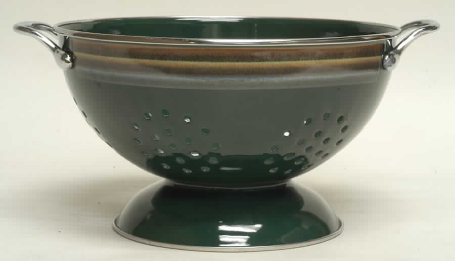Canyon Ridge 3 Quart Metal Colander by Pfaltzgraff-1