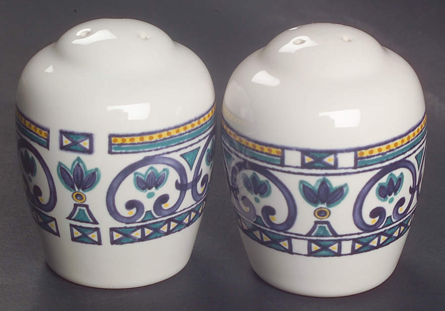 Capistrano Salt & Pepper Set by Pfaltzgraff-1