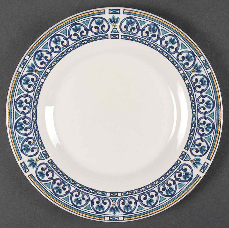 Capistrano Luncheon Plate by Pfaltzgraff-1
