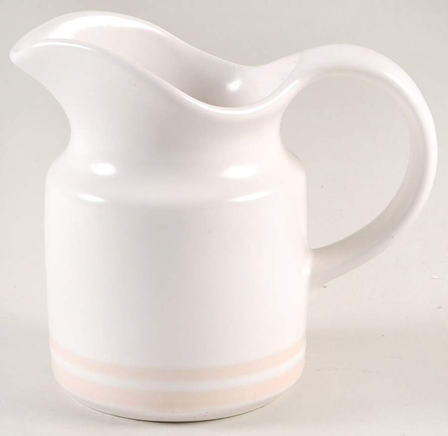 Carrara Creamer by Pfaltzgraff-1