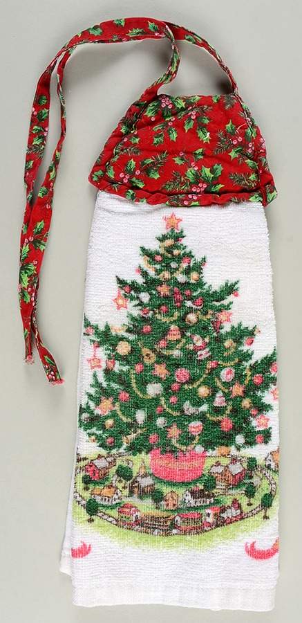 Christmas Heritage Cloth Tie Towel by Pfaltzgraff-1