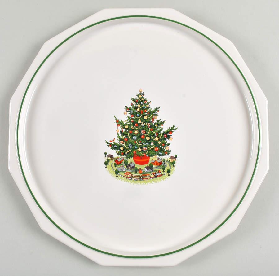 Christmas Heritage 12" Round Platter by Pfaltzgraff-1