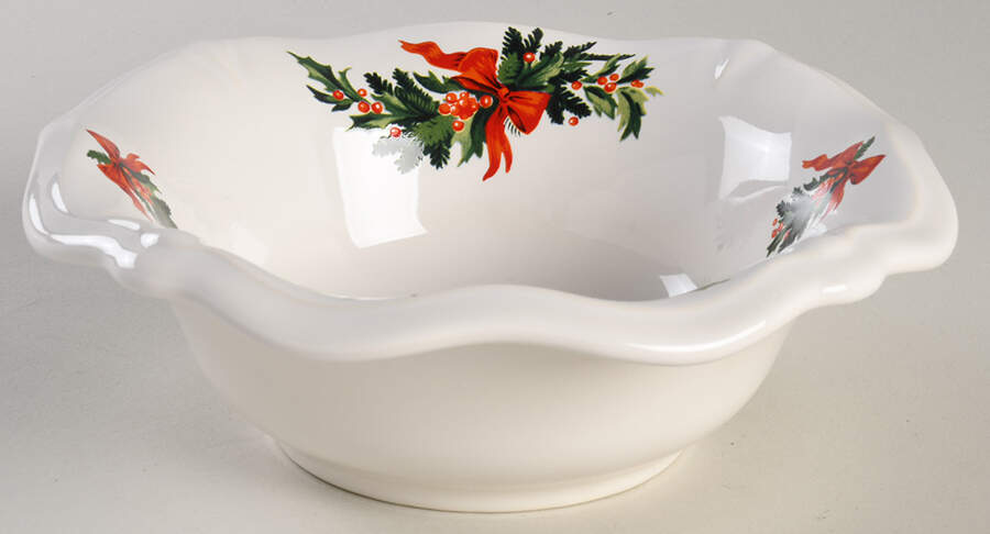Christmas Heritage Small Round Fluted Bowl by Pfaltzgraff-1