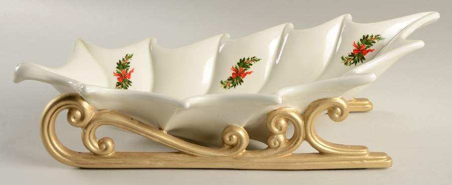 Christmas Heritage Sleigh Bowl by Pfaltzgraff-1