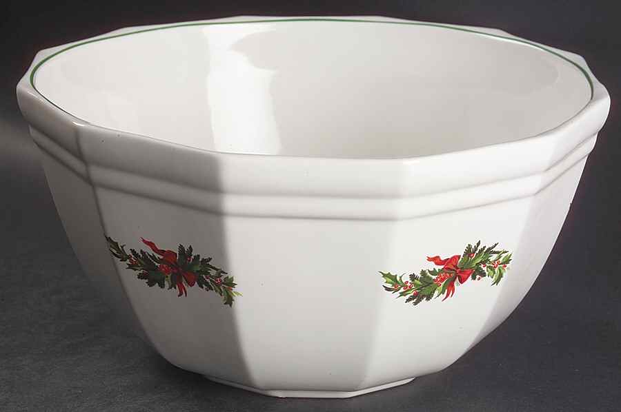 Christmas Heritage Dough/Punch Bowl by Pfaltzgraff-1