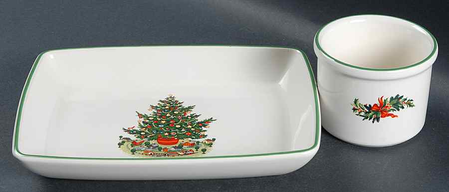 Christmas Heritage Individual Dipper Set (Bowl and Tray) by Pfaltzgraff-1