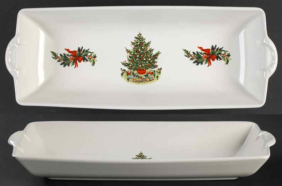 Christmas Heritage 16" Bread Basket by Pfaltzgraff-1