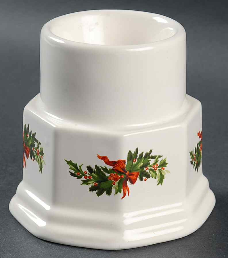 Christmas Heritage Hurricane Lamp No Globe by Pfaltzgraff-1