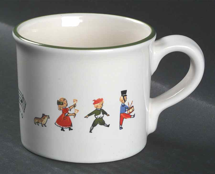 Christmas Heritage Child's Mug by Pfaltzgraff-1