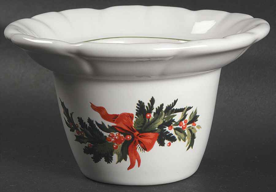 Christmas Heritage Candleholder by Pfaltzgraff-1