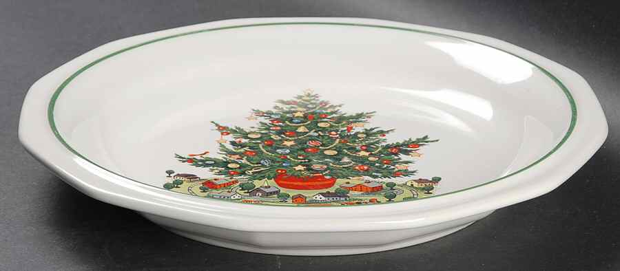 Christmas Heritage Breakfast Plate by Pfaltzgraff-1