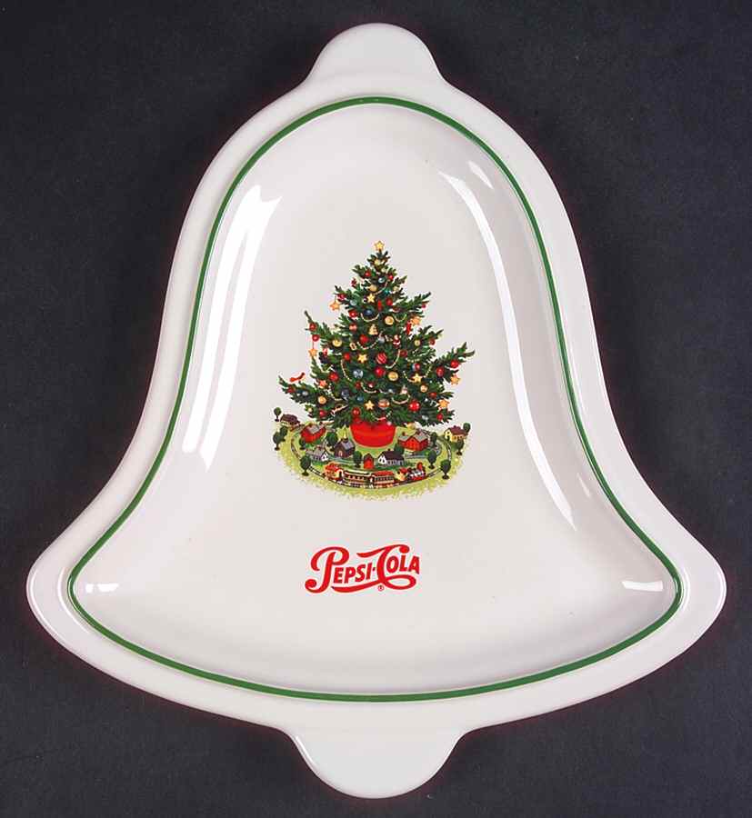 Christmas Heritage Bell Shaped Plate by Pfaltzgraff-1