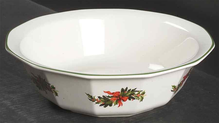 Christmas Heritage Large Fruit Bowl by Pfaltzgraff-1