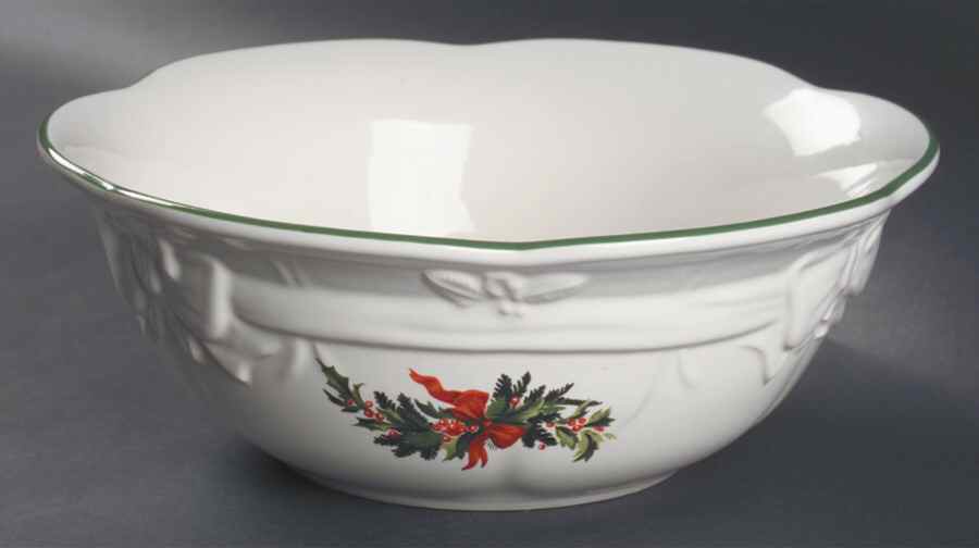 Christmas Heritage Party Bowl by Pfaltzgraff-1