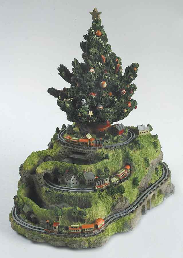 Christmas Heritage Battery-Operated Water Fountain by Pfaltzgraff-1