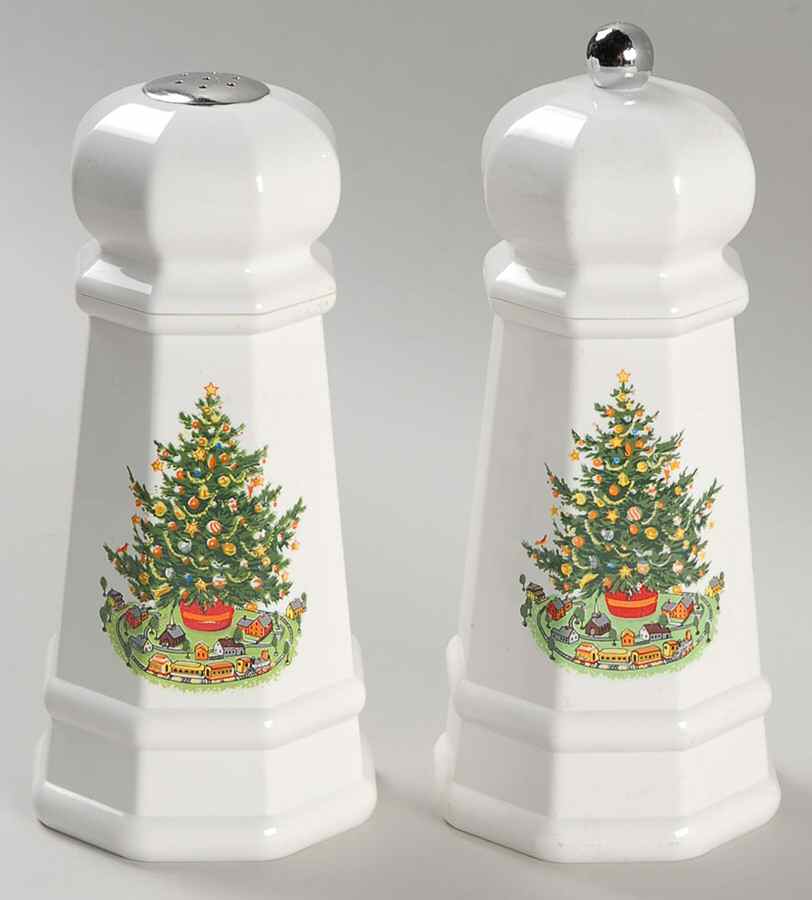 Christmas Heritage Plastic Salt & Pepper Mill Set by Pfaltzgraff-1