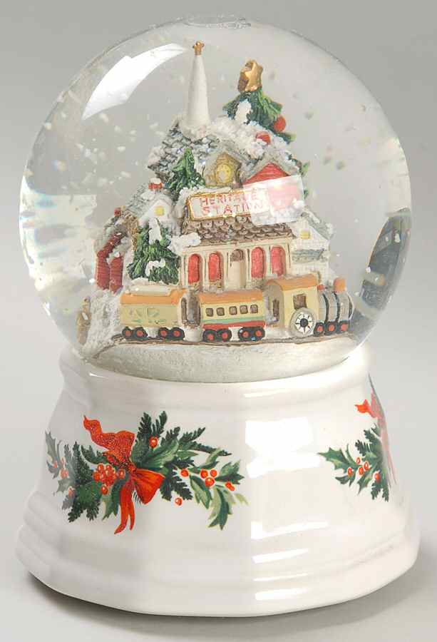 Christmas Heritage Snow Globe by Pfaltzgraff-1