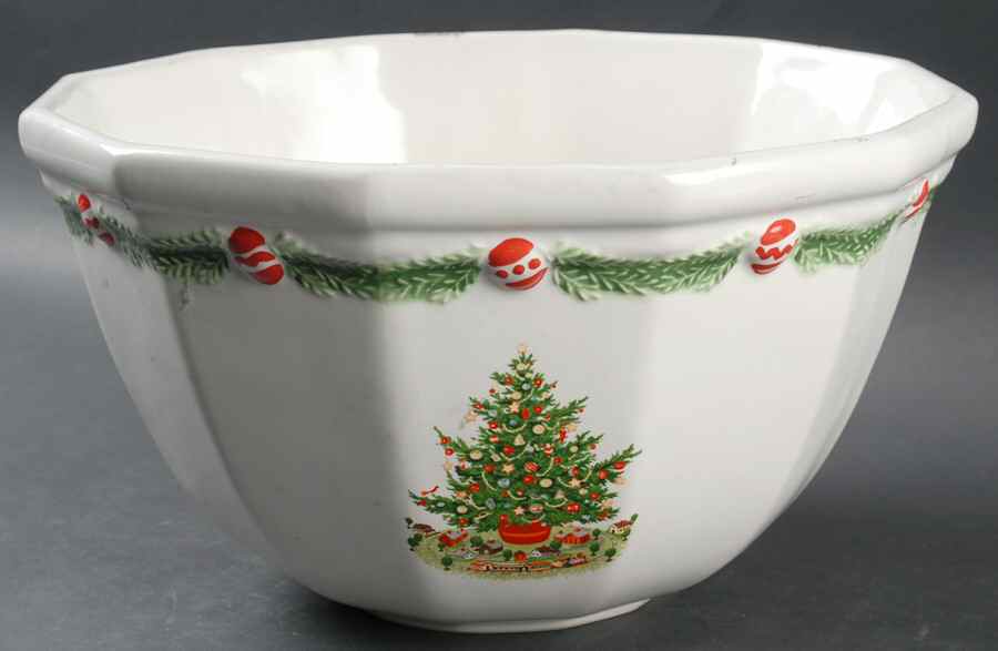 Christmas Heritage Punch Bowl by Pfaltzgraff-1