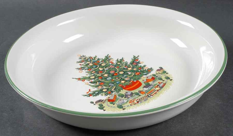 Christmas Heritage 10" Pie Baking Plate by Pfaltzgraff-1