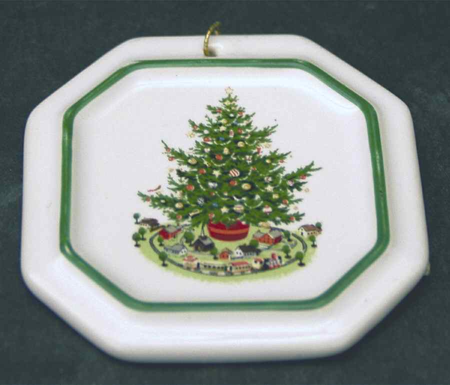 Christmas Heritage Ornament by Pfaltzgraff-1