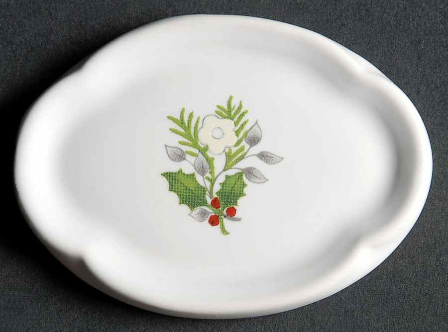 Christmas Heirloom Magnet by Pfaltzgraff-1