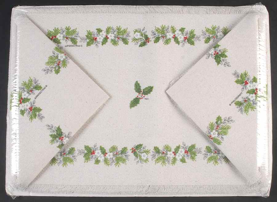 Christmas Heirloom Cloth Placemat & Napkin Set - Set of 4 by Pfaltzgraff-1