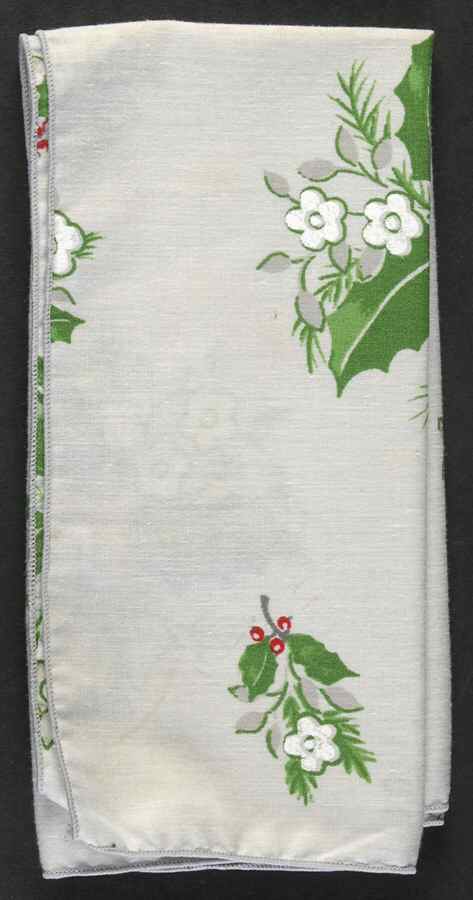 Christmas Heirloom Cloth Napkin by Pfaltzgraff-1