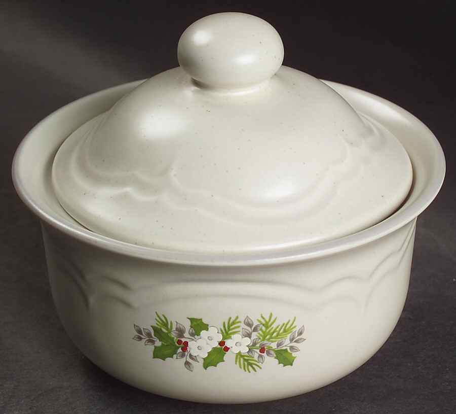 Christmas Heirloom Butter Tub & Lid by Pfaltzgraff-1