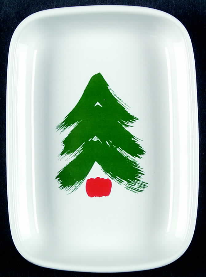 Christmas Entree Dish by Pfaltzgraff-1