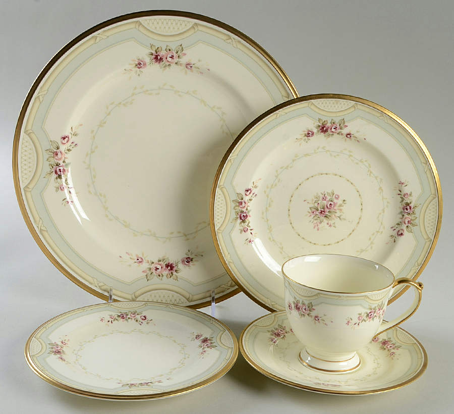 Claridge 5 Piece Place Setting by Pfaltzgraff-1