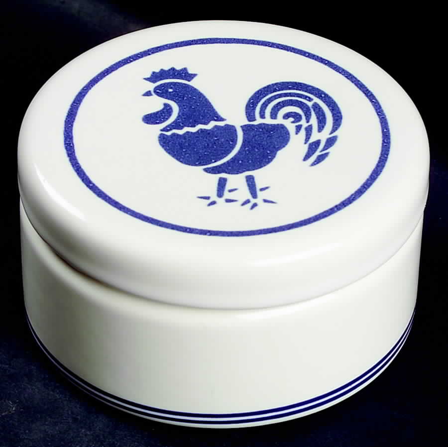 Country Fair Round Box & Lid by Pfaltzgraff-1