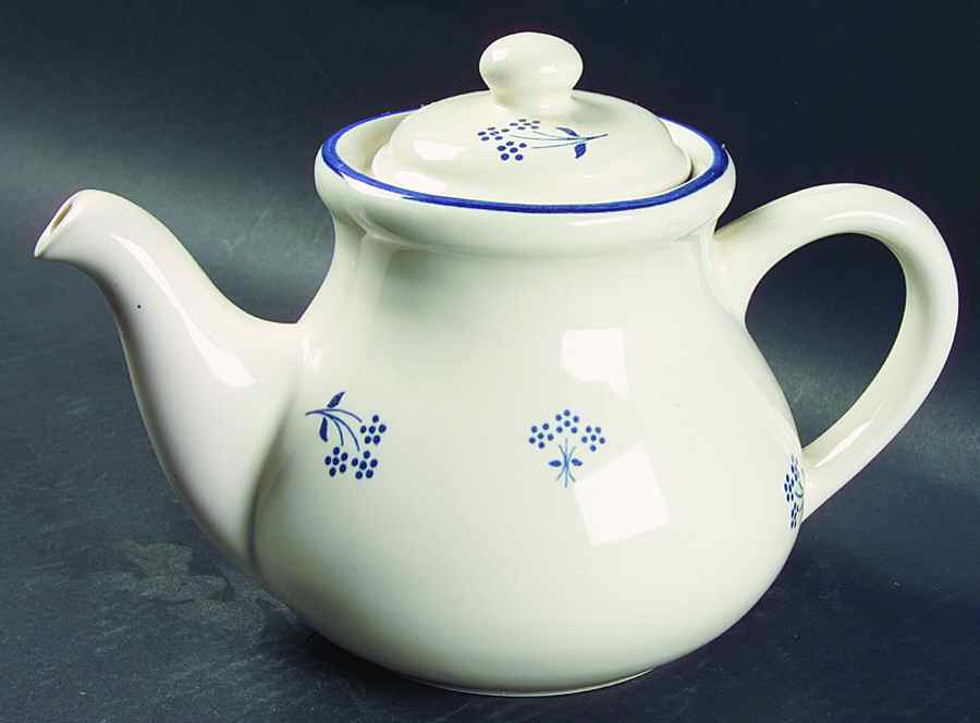 Country Fair Teapot & Lid by Pfaltzgraff-1
