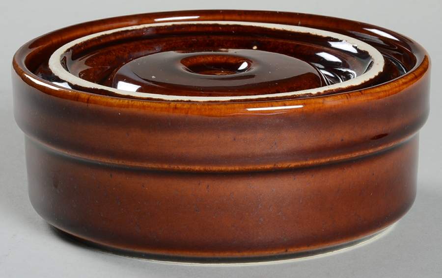 Compatibles Butterscotch Individual Casserole & Lid by Pfaltzgraff-1