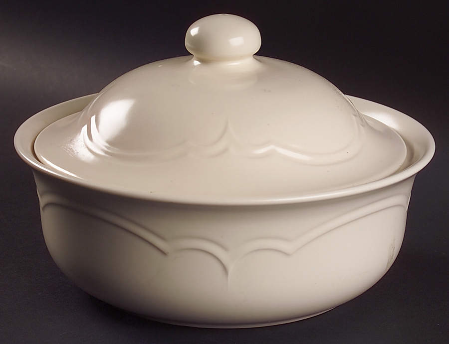 Color Medley Buff Matte 2 Qt Round Covered Casserole by Pfaltzgraff-1