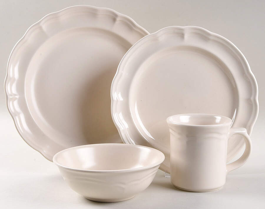 Color Medley Buff Matte 4 Piece Place Setting by Pfaltzgraff-1