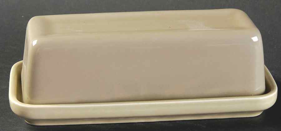 Compatibles Oatmeal 1/4 Lb Covered Butter by Pfaltzgraff-1