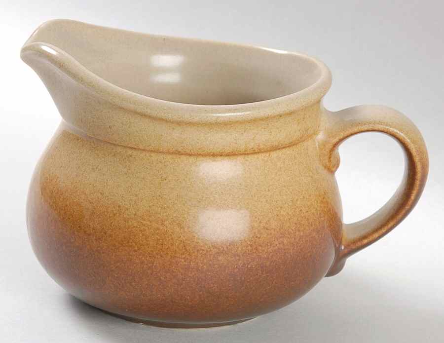 Cottage Gravy Boat by Pfaltzgraff-1