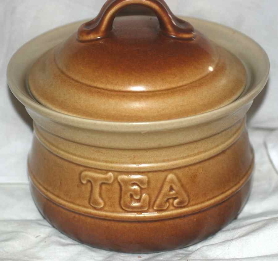 Cottage Tea Canister & Lid by Pfaltzgraff-1