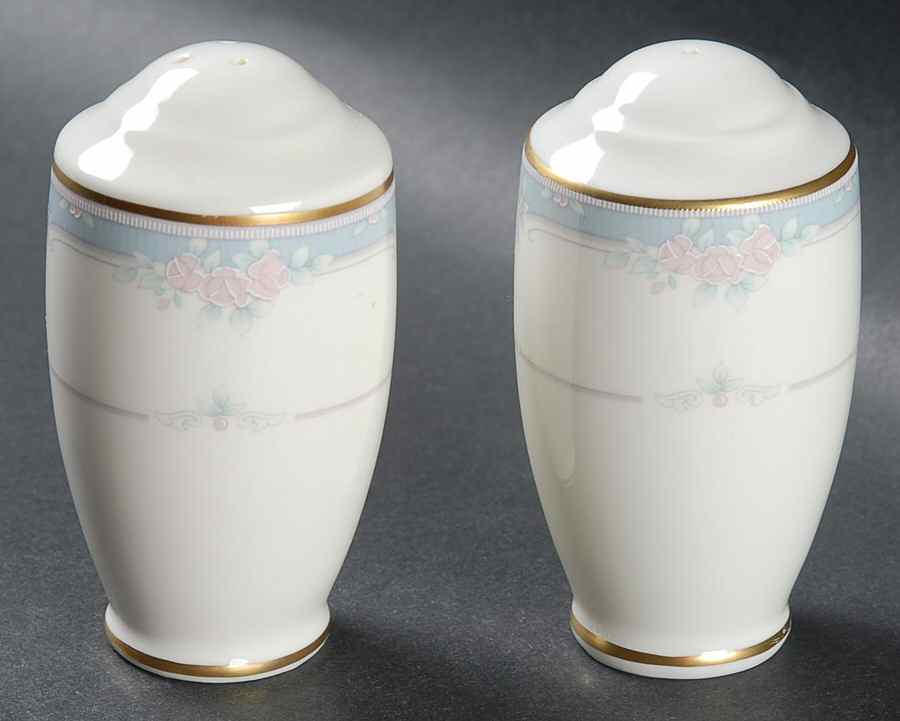 Courtenay Salt & Pepper Set by Pfaltzgraff-1