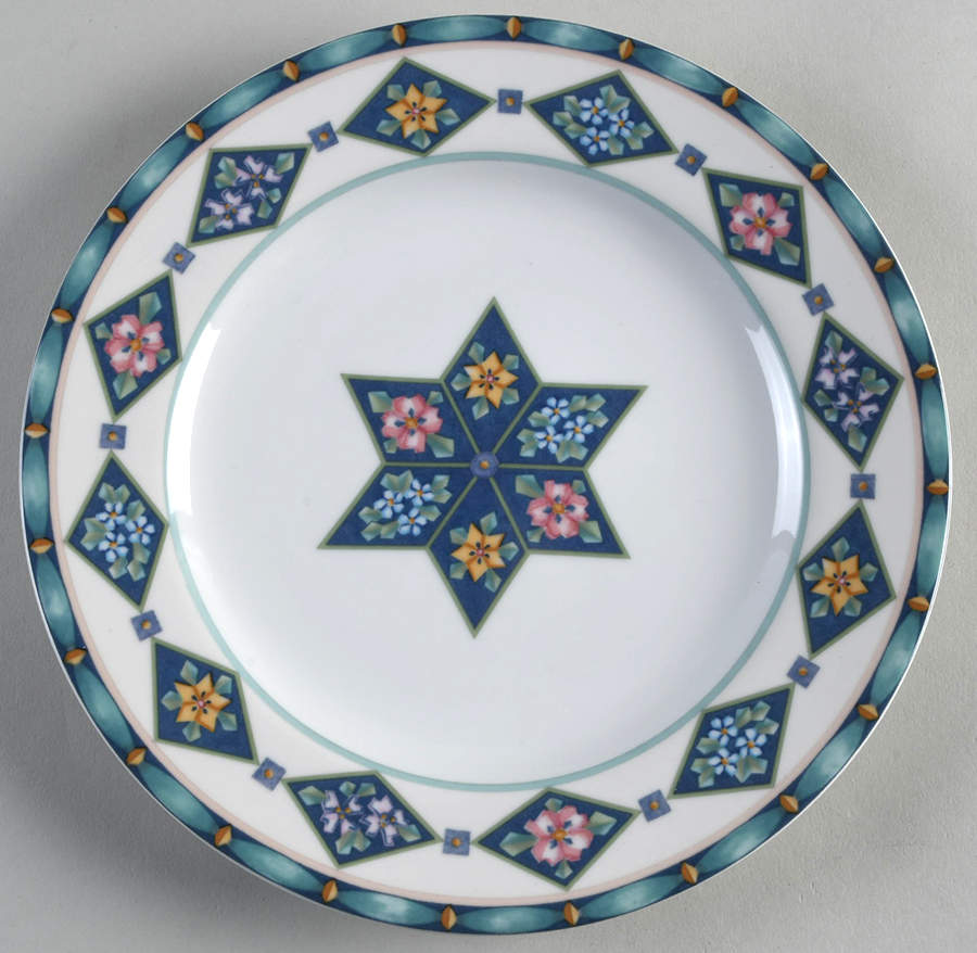 Crystaflora Salad Plate by Pfaltzgraff-1